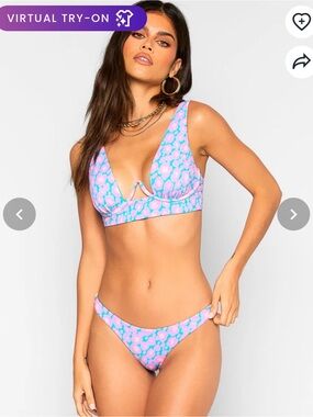 Beach Bunny Hudson High Apex Top - Pink Multi Leopard XL
